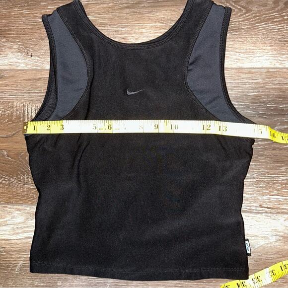 Nike workout crop top, black, women’s, size small (4-6) - Picture 6 of 10